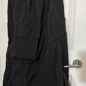 ZARA black Cargo Midi Skirt sz M